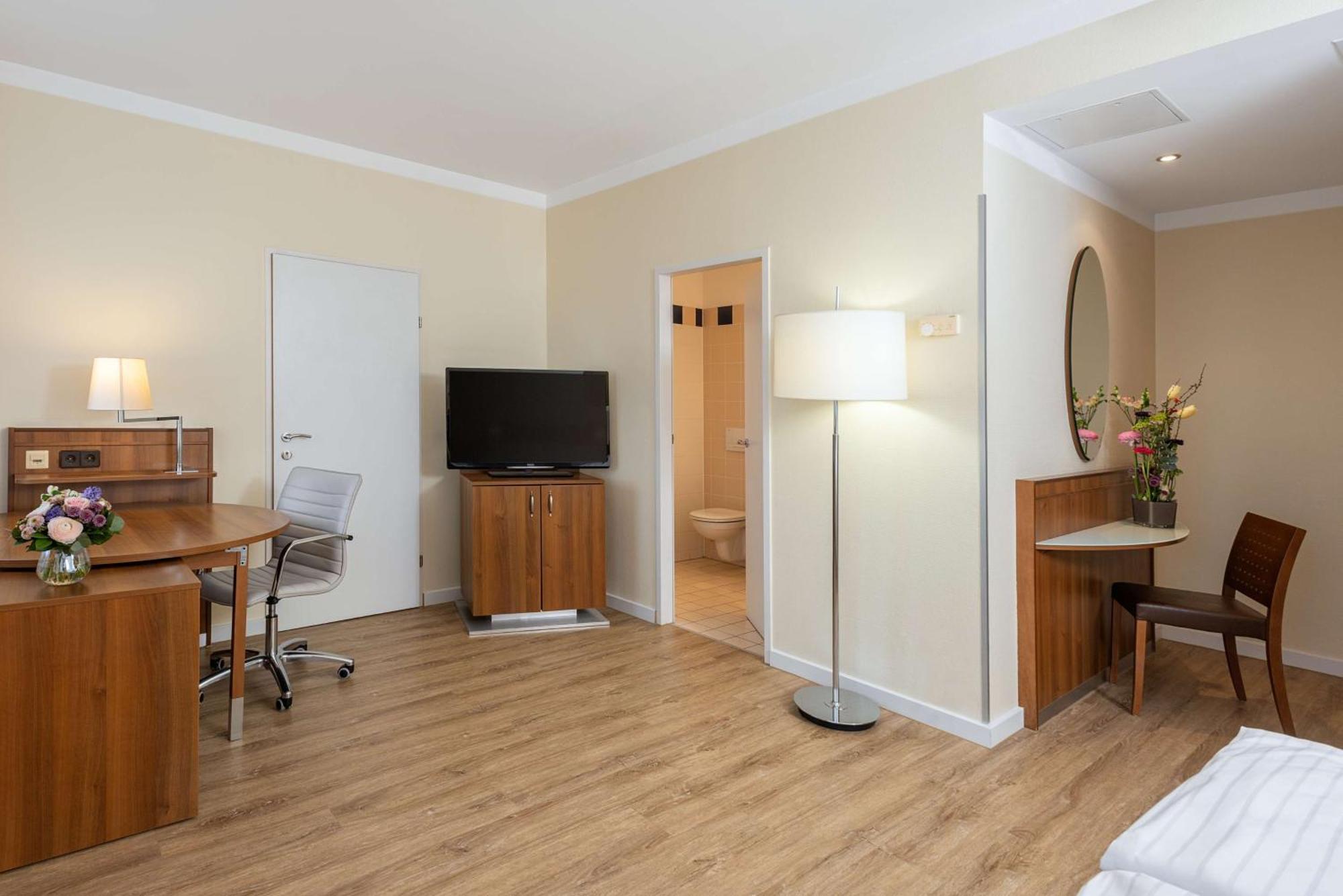 Nh Belvedere Hotel Vienne