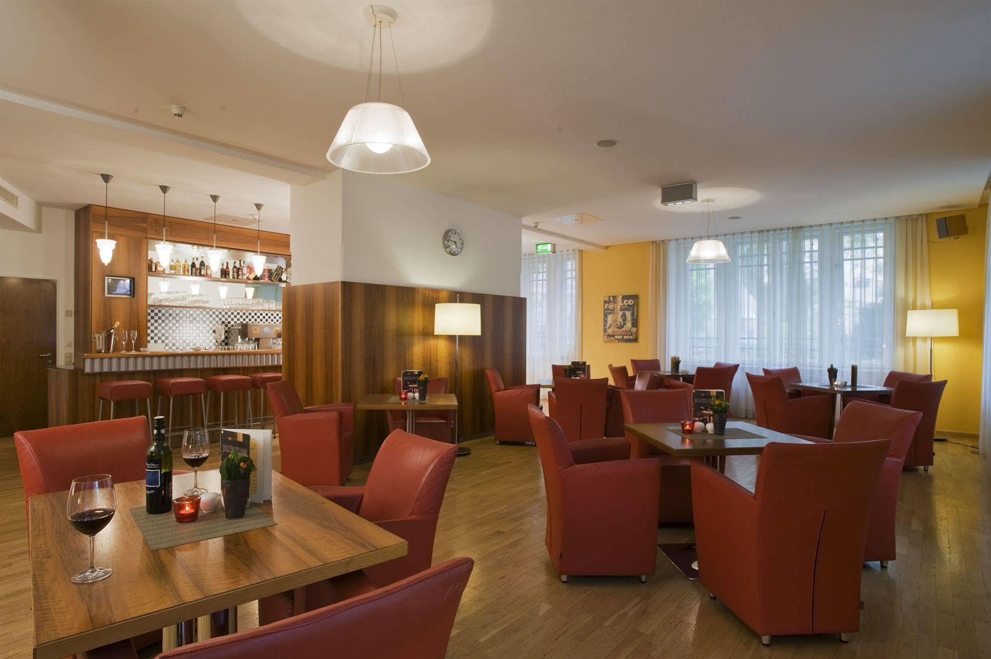 Nh Belvedere Hotel Vienne